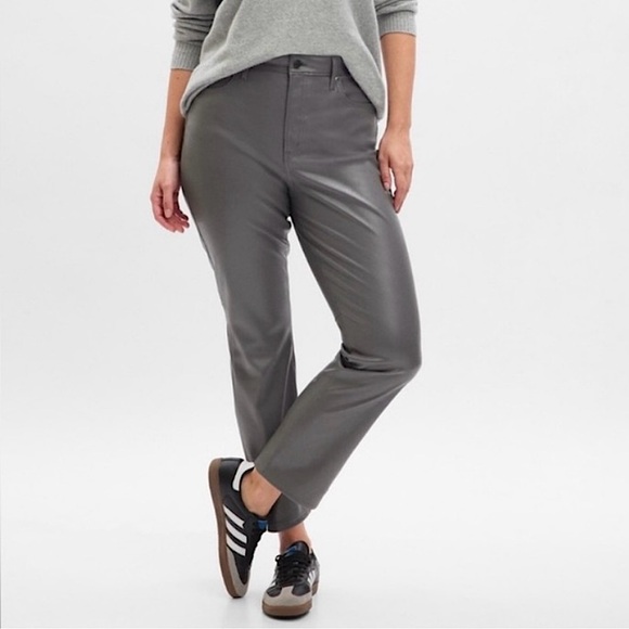 NWT Gap High Rise Vintage Slim Faux Leather Pants Grey Size 28 or 6 - Picture 1 of 11